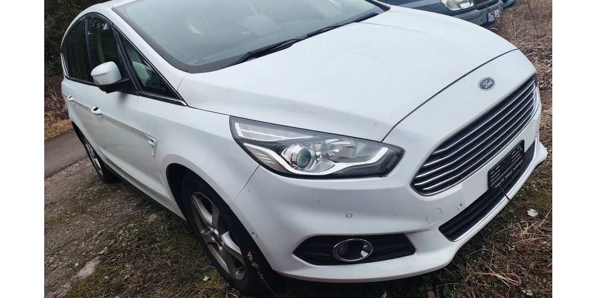 Ford S-Max 269.900 km 5.500 &euro; Konstanz 78462