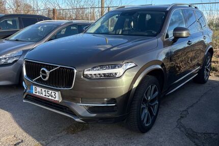 Volvo XC90 163.000 km 24.000 &euro; Berlin 12526