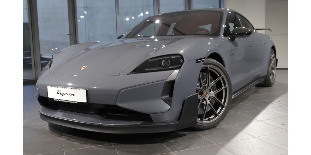 Porsche Taycan 3.541 km 189.650 &euro; Grainau 82491