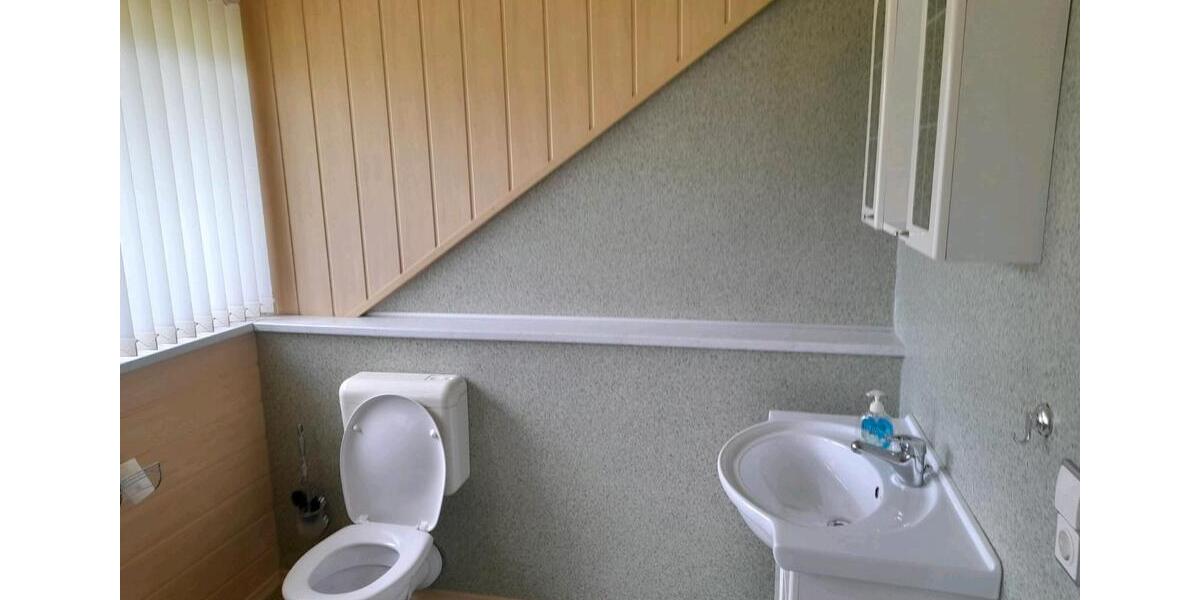 Dachgeschoßwohnung Regensburg Ganghofersiedlung - 2 Zimmer, 60 m&sup2;, 500&euro; | Angebot:26682607