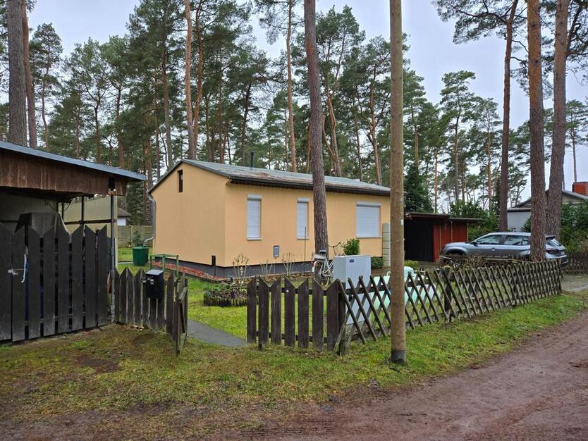 Haus - Bungalow 55 m2 - 850 m2 Grundstück zimmer