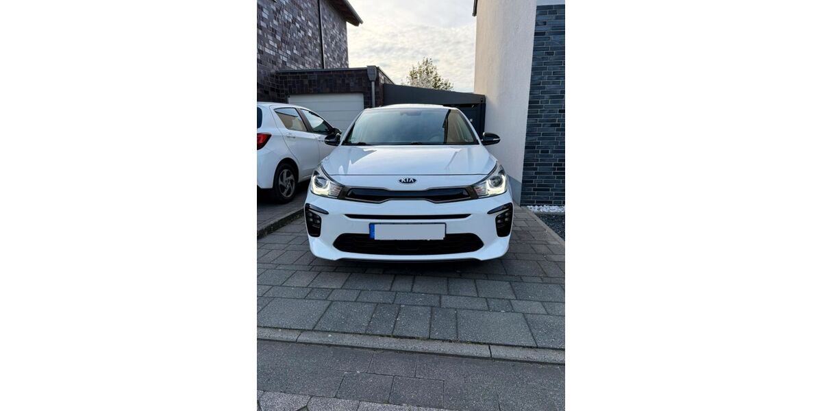 Kia Rio 67.700 km 15.500 &euro; Alsdorf 52477