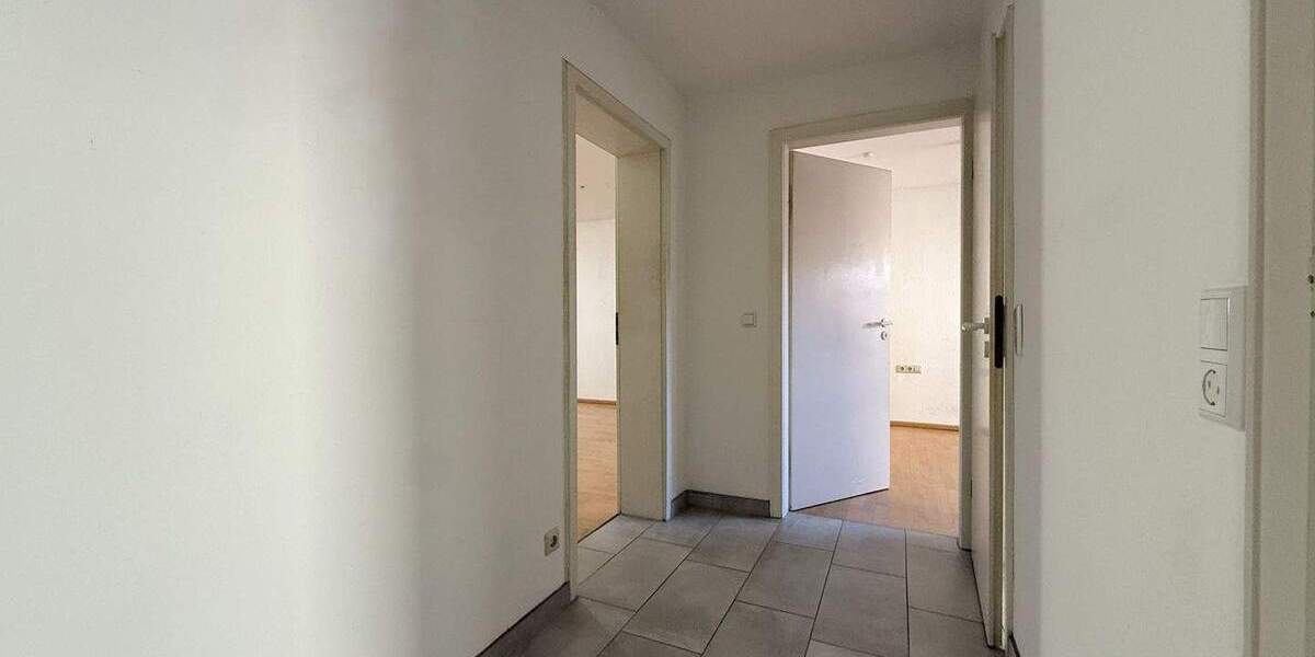 Etagenwohnung Stuttgart West - 3 Zimmer, 70 m&sup2;, 1.200&euro; | Angebot:25067229