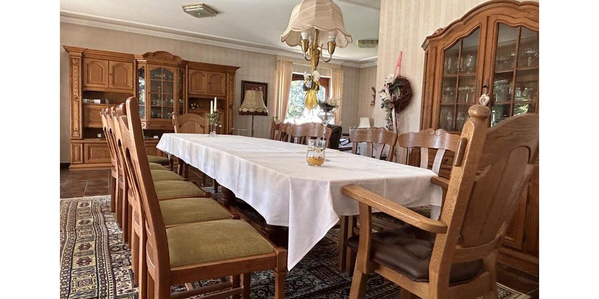Erdgeschoßwohnung Visbek - 5 Zimmer, 220 m&sup2;, 600&euro; | Angebot:26631022