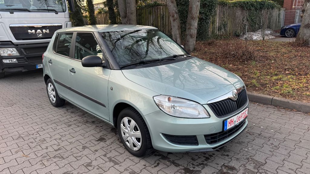 Skoda Fabia 49.000 km 5.699 &euro; Hamburg 22045