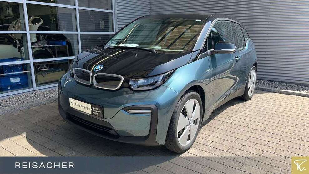 i3
