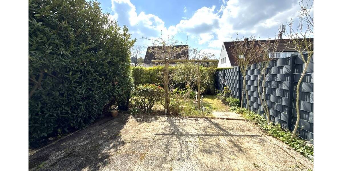 Etagenwohnung Bielefeld Hillegossen - 2 Zimmer, 95 m&sup2;, 118.000&euro; | Angebot:26402367