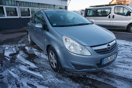 Opel Corsa 157.000 km 1.100 &euro; Böblingen 71032