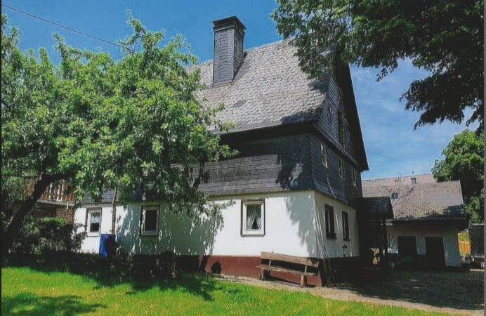 Einfamilienhaus Siegen Breitenbach - 5 Zimmer, 216 m&sup2;, 669.000&euro; | Angebot:26816848
