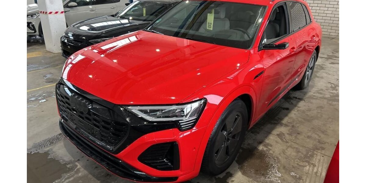 Audi Q8 e-tron 33.711 km 56.985 &euro; Hagen 58091