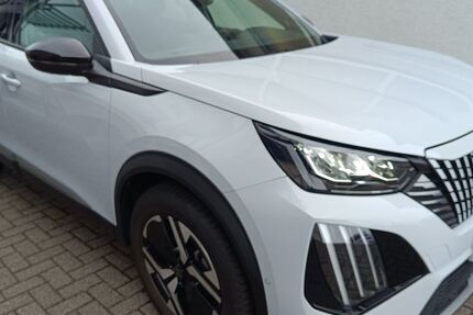 Peugeot 2008 18.450 km 18.990 &euro; Hachenburg 57627