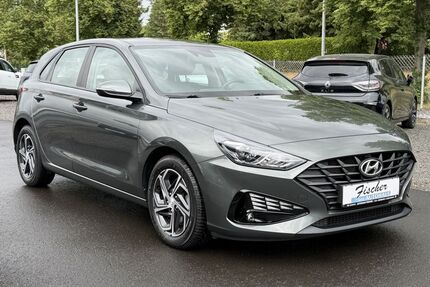 Hyundai i30 25.000 km 15.990 &euro; Alheim Heinebach 36211
