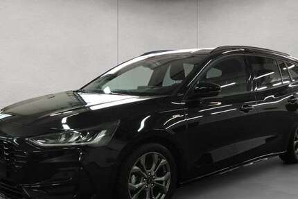 Ford Focus 13.865 km 20.950 &euro; Frankfurt am Main 60386