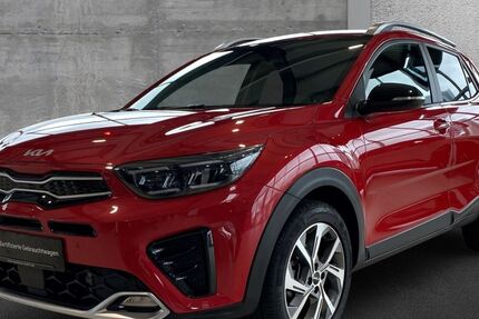 Kia Stonic 17.200 km 21.490 € Röhrnbach 94133