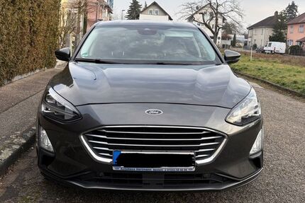 Ford Focus 62.100 km 12.399 &euro; Durmersheim 76448