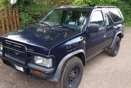 Nissan Terrano 97.000 km 12.500 &euro; Lunzenau 09328