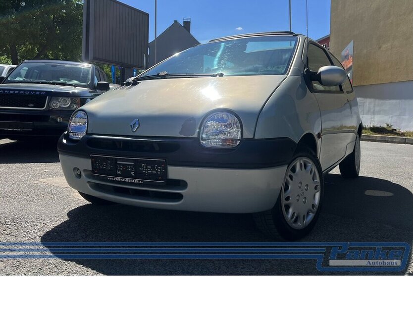 Renault Twingo 1.2 Liberty*Falt-Dach*4-Sitz*11/25TÜV*2-E 174.613 km 1.980 € Berlin 13187
