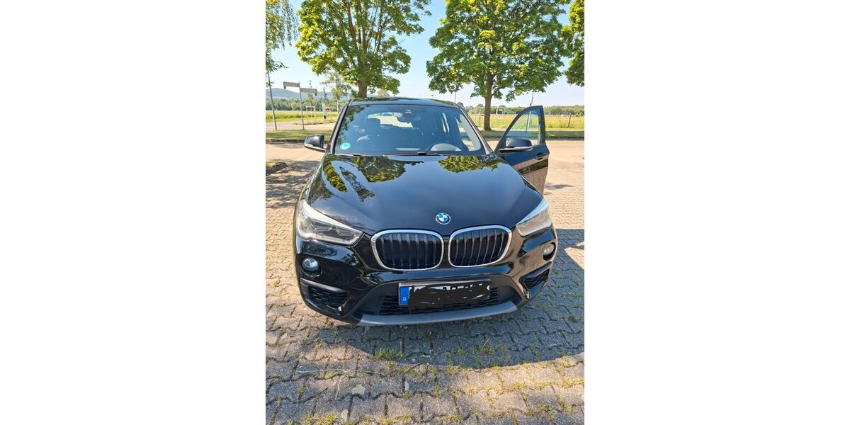 BMW X1 156.000 km 14.900 &euro; Felsberg 34587