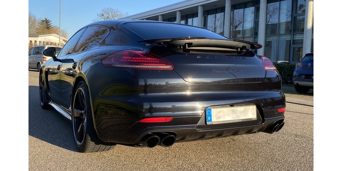 Porsche Panamera 82.000 km 52.800 &euro; Rheinau 77866