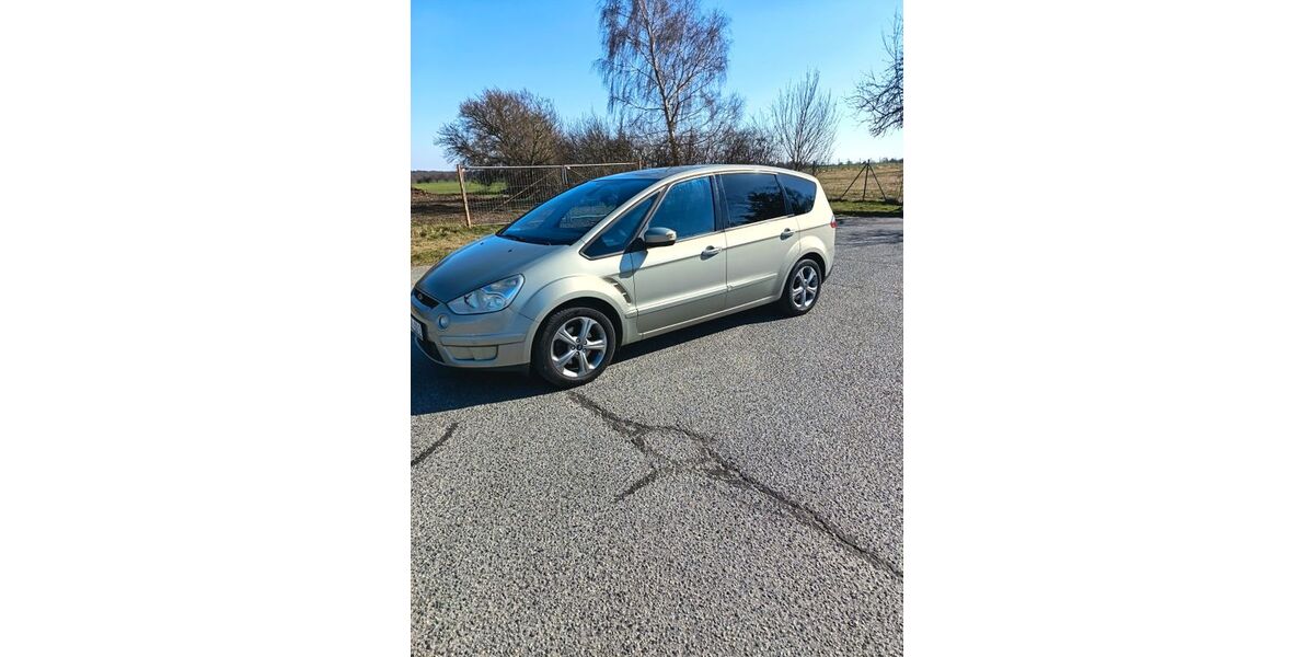 Ford S-Max 162.800 km 4.350 &euro; Schwerin 19057