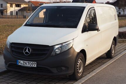 Mercedes-Benz Vito 137.500 km 11.900 &euro; München 81929