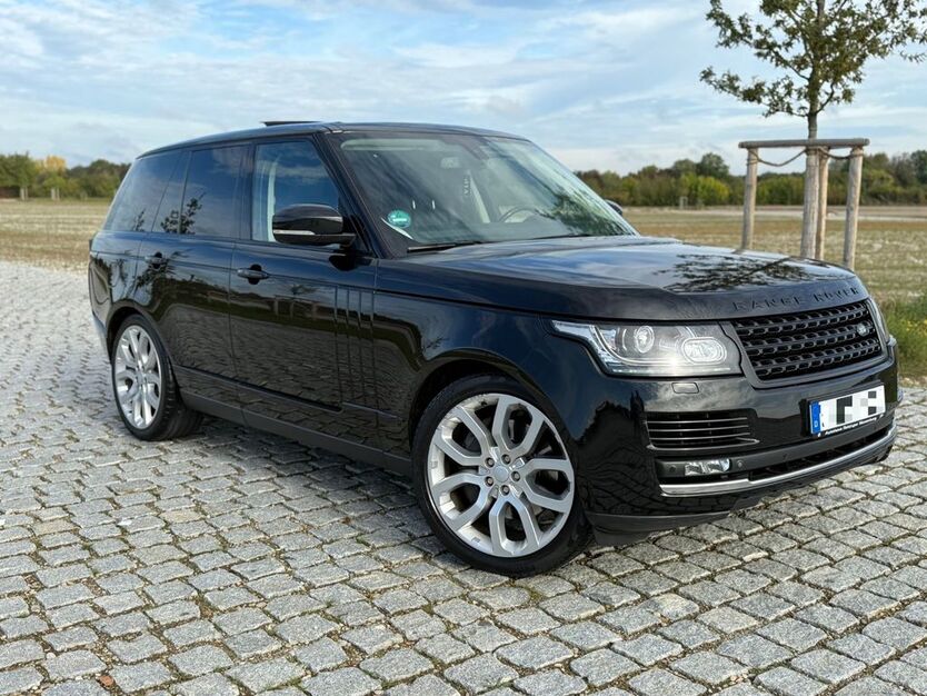 Land Rover Range Rover 223.000 km 22.900 € München 81671