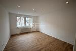 Etagenwohnung Kitzingen - 2 Zimmer, 90 m&sup2;, 900&euro; | Angebot:26381392