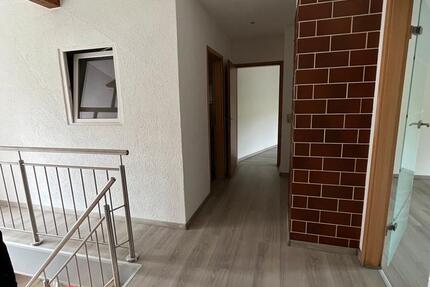 Wohnung Kaltennordheim - 3 Zimmer, 96 m&sup2;, 650&euro; | Angebot:24691981