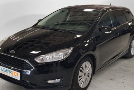 Ford Focus 70.000 km 9.939 &euro; Duisburg 47138