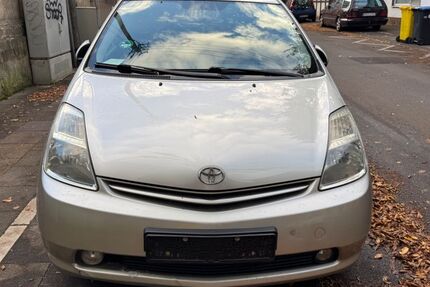 Toyota Prius 193.500 km 3.900 € Frechen 50226