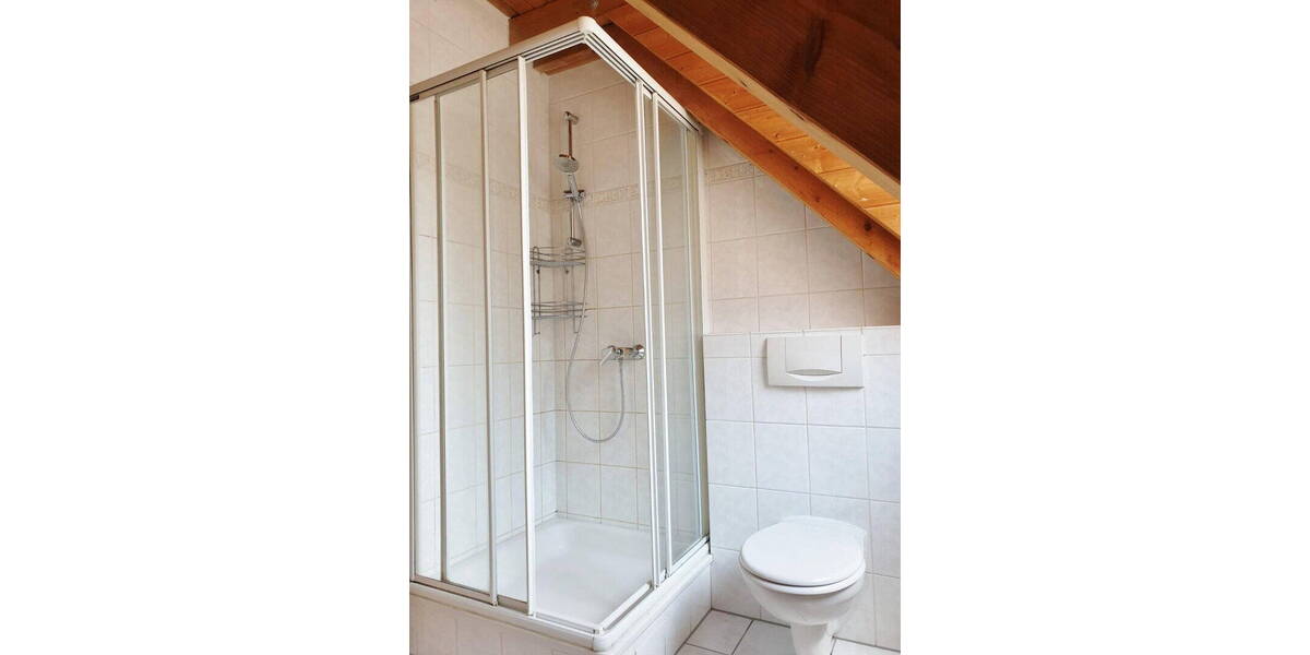 Etagenwohnung Schriesheim Altenbach - 3 Zimmer, 80 m&sup2;, 730&euro; | Angebot:26424399
