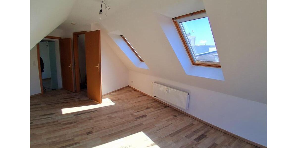 Dachgeschoßwohnung Barth - 2 Zimmer, 60 m&sup2;, 600&euro; | Angebot:26251263