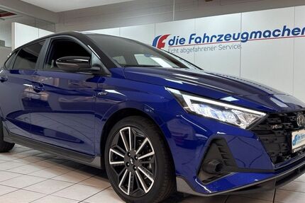 Hyundai i20 67.000 km 15.988 &euro; Rheinbach 53359