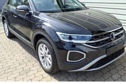 VW T-Roc 16.183 km 34.406 &euro; Nürnberg 90411