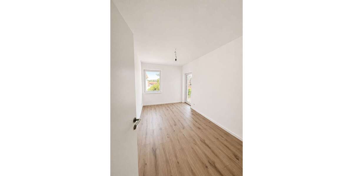 Etagenwohnung Spardorf - 3 Zimmer, 61 m&sup2;, 1.100&euro; | Angebot:27116381