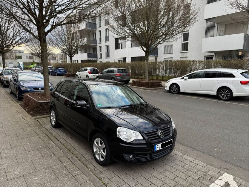 VW Polo 152.000 km 3.850 € Frankfurt am Main 60438