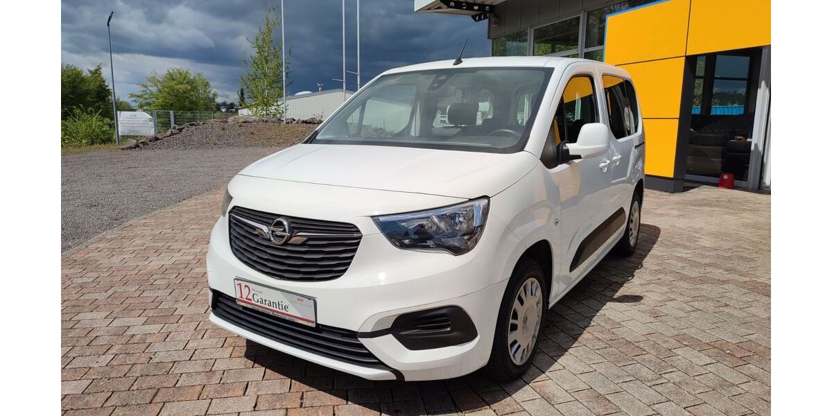 Opel Combo 29.600 km 17.950 &euro; Meinerzhagen 58540