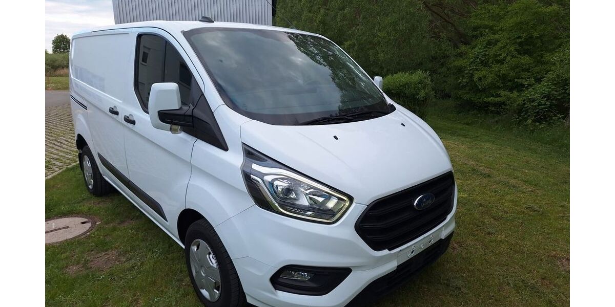 Ford Transit Custom 299.000 km 8.499 &euro; Schwerin 19061
