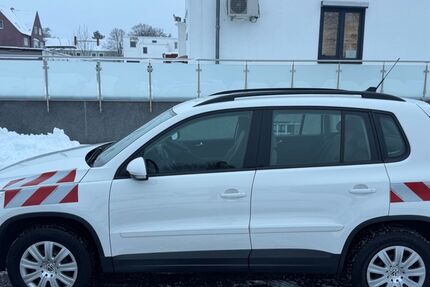 VW Tiguan 198.119 km 6.999 &euro; Salzgitter-Lebenstedt 38226