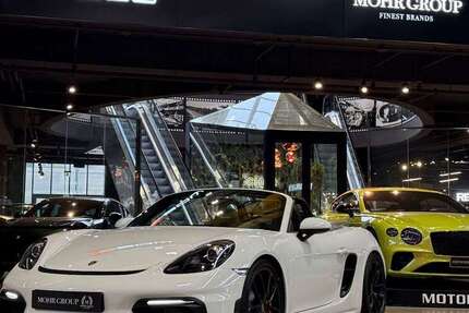 Porsche Boxster 7.700 km 96.400 € München 80939