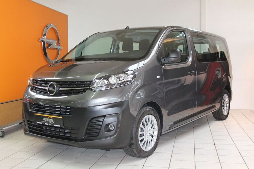 Zafira Life