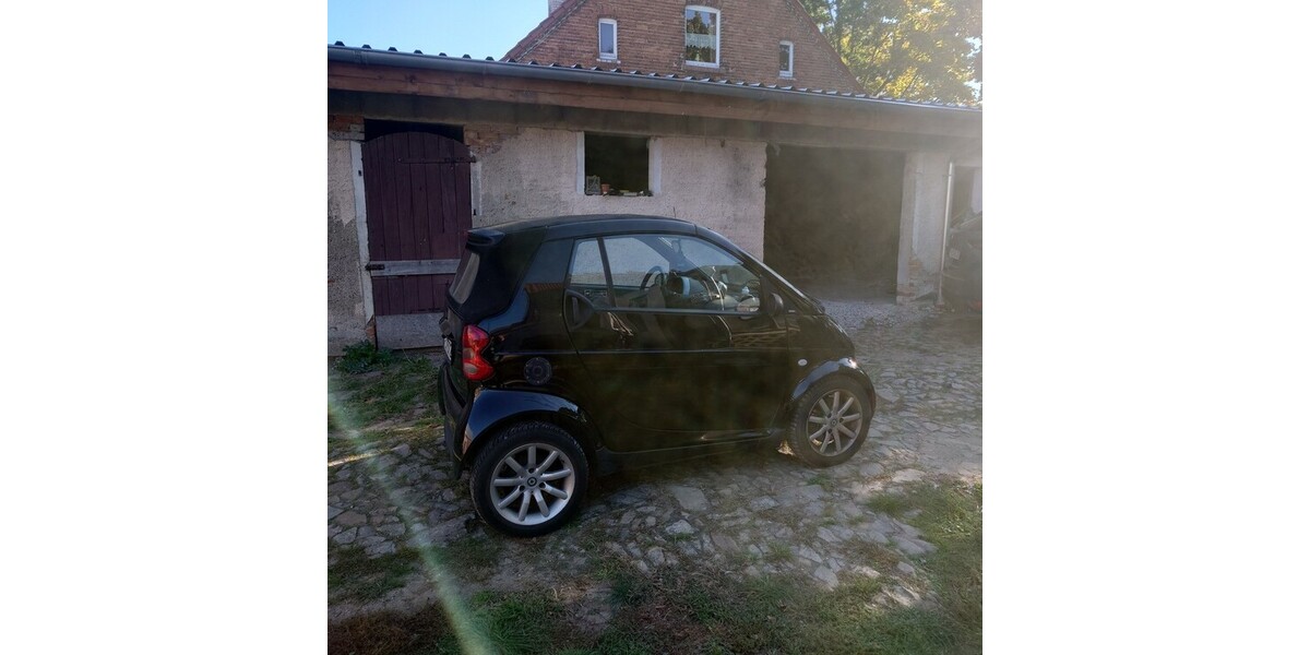 Smart ForTwo 78.130 km 2.600 &euro; Magdeburg 39104