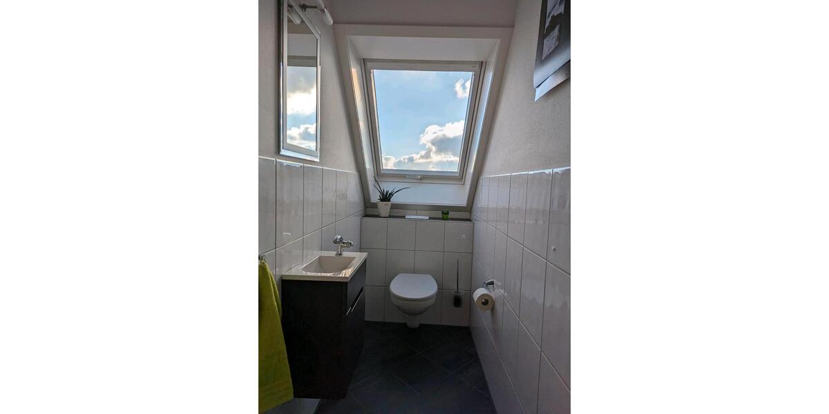Dachgeschoßwohnung Jettingen - 3 Zimmer, 120 m&sup2;, 389.000&euro; | Angebot:24300540