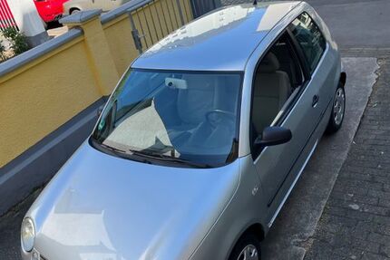 VW Lupo 25.090 km 3.500 &euro; Köln 50935