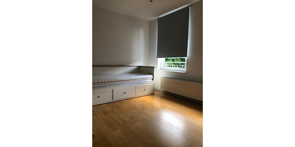 Einfamilienhaus Hannover Bothfeld-Vahrenheide - 8 Zimmer, 315 m&sup2;, 2.890&euro; | Angebot:24604833