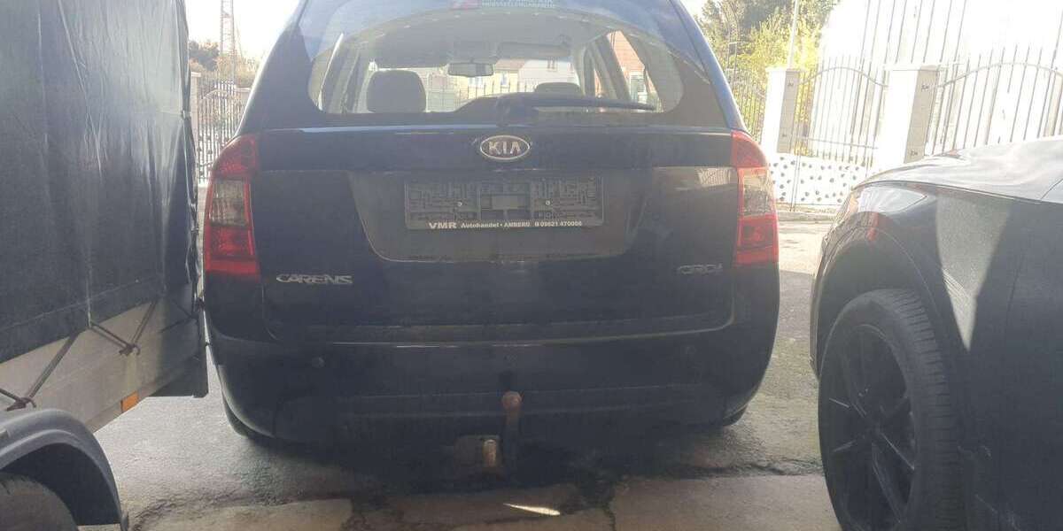 Kia Carens 200.000 km 500 &euro; Uffenheim 97215