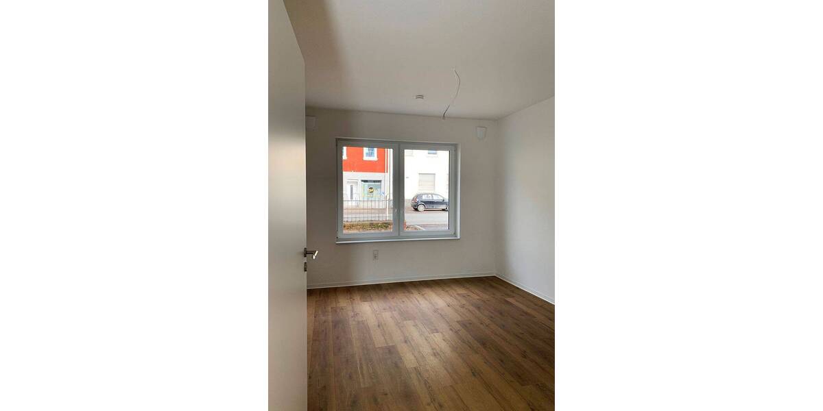 Etagenwohnung Trier Ehrang - 2 Zimmer, 53 m&sup2;, 620&euro; | Angebot:26243972