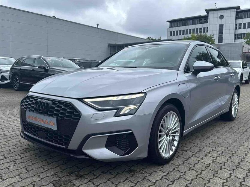 Audi A3 68.460 km 26.950 € Hamburg 22047