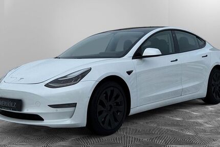 Tesla Model 3 84.475 km 26.390 &euro; Waldfeucht 52525