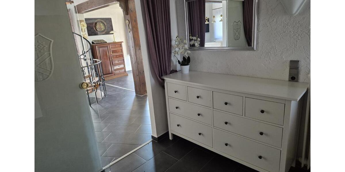 Einfamilienhaus Allendorf (Eder) - 5 Zimmer, 258 m&sup2;, 287.000&euro; | Angebot:26415365